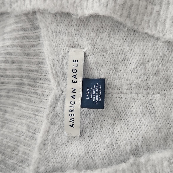 American Eagle Outfitters Light Gray Women's Cardigan - Picture 2 of 3